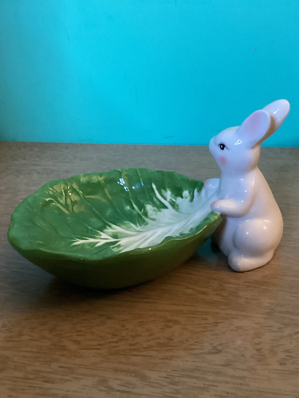 Easter Bunny Rabbit Candy Dish Bowl Cabbage Leaf - Picture 3 of 11